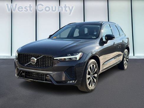 Certified 2025 Volvo XC60 B5 Plus AWD/4WD image 9