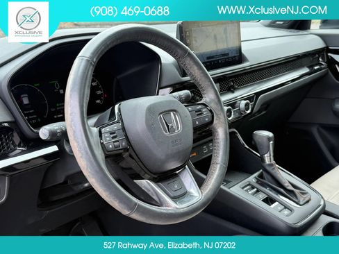 Used 2023 Honda CR-V Sport Touring image 9