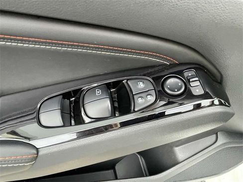 Used 2023 Nissan Altima 2.5 SR w/ SR Premium Package image 18