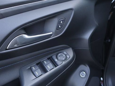 New 2026 Buick Envista Sport Touring w/ Convenience I Package FWD image 17
