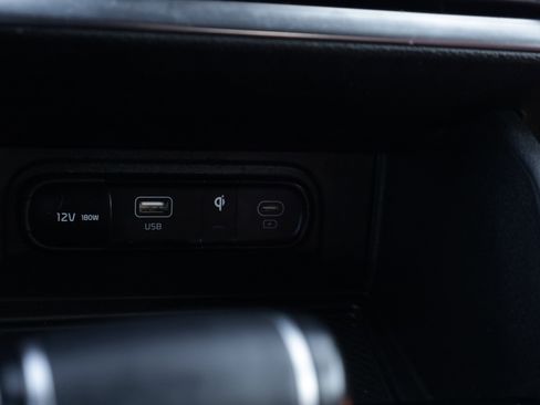 Used 2024 Kia Sportage SX image 24