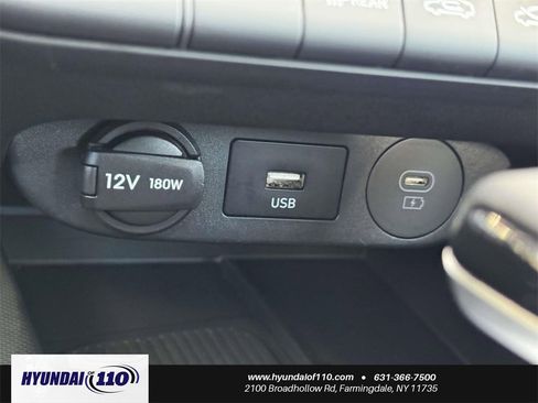 Used 2025 Hyundai Elantra SEL image 27