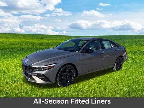 New 2026 Hyundai Elantra SEL Sport Premium FWD image 4