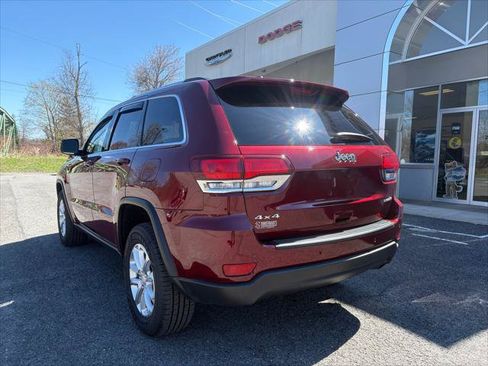 Certified 2021 Jeep Grand Cherokee Laredo X AWD/4WD image 9