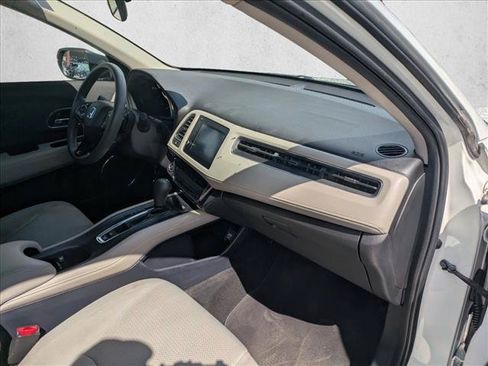 Certified 2021 Honda HR-V EX image 19