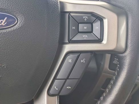 Used 2022 Ford F250 Lariat w/ Lariat Ultimate Package AWD/4WD image 25