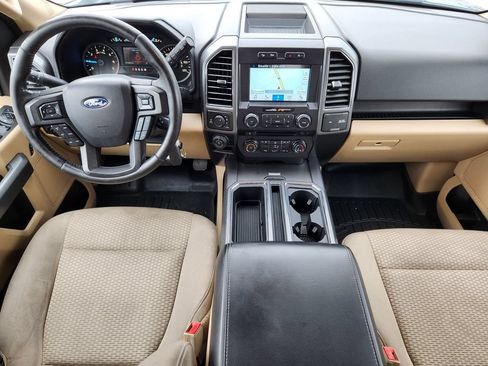 Used 2018 Ford F150 XLT w/ Equipment Group 302A Luxury AWD/4WD image 10