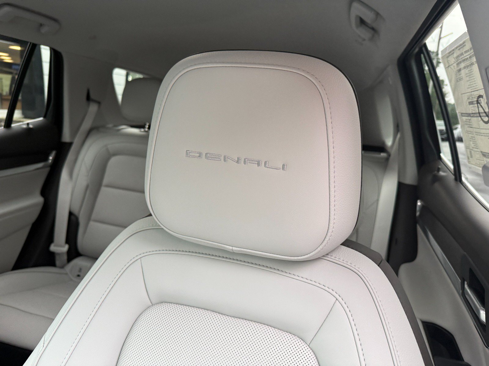 New 2027 GMC Terrain Denali AWD/4WD image 15