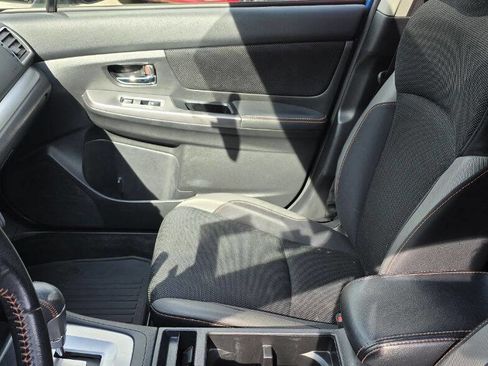 Used 2016 Subaru Crosstrek 2.0i Premium w/ Moonroof Package image 14