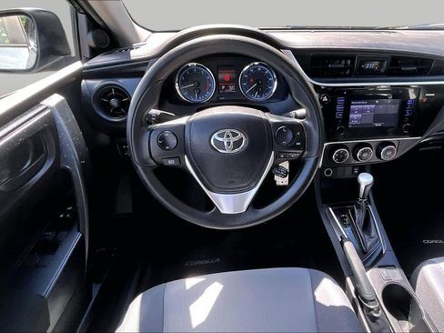 Used 2017 Toyota Corolla L w/ Carpet Mat Package (TMS) FWD image 6
