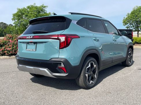 New 2026 Kia Seltos EX FWD image 8