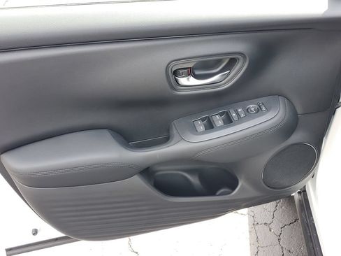 New 2027 Honda HR-V LX image 8