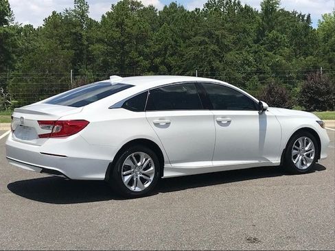 Used 2020 Honda Accord LX image 3