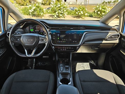 Used 2023 Chevrolet Bolt LT image 20
