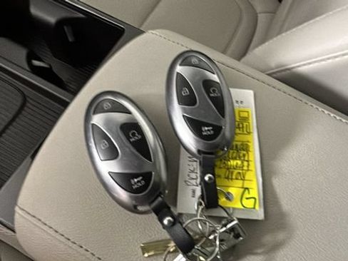 Used 2025 Hyundai Tucson SEL AWD/4WD image 21