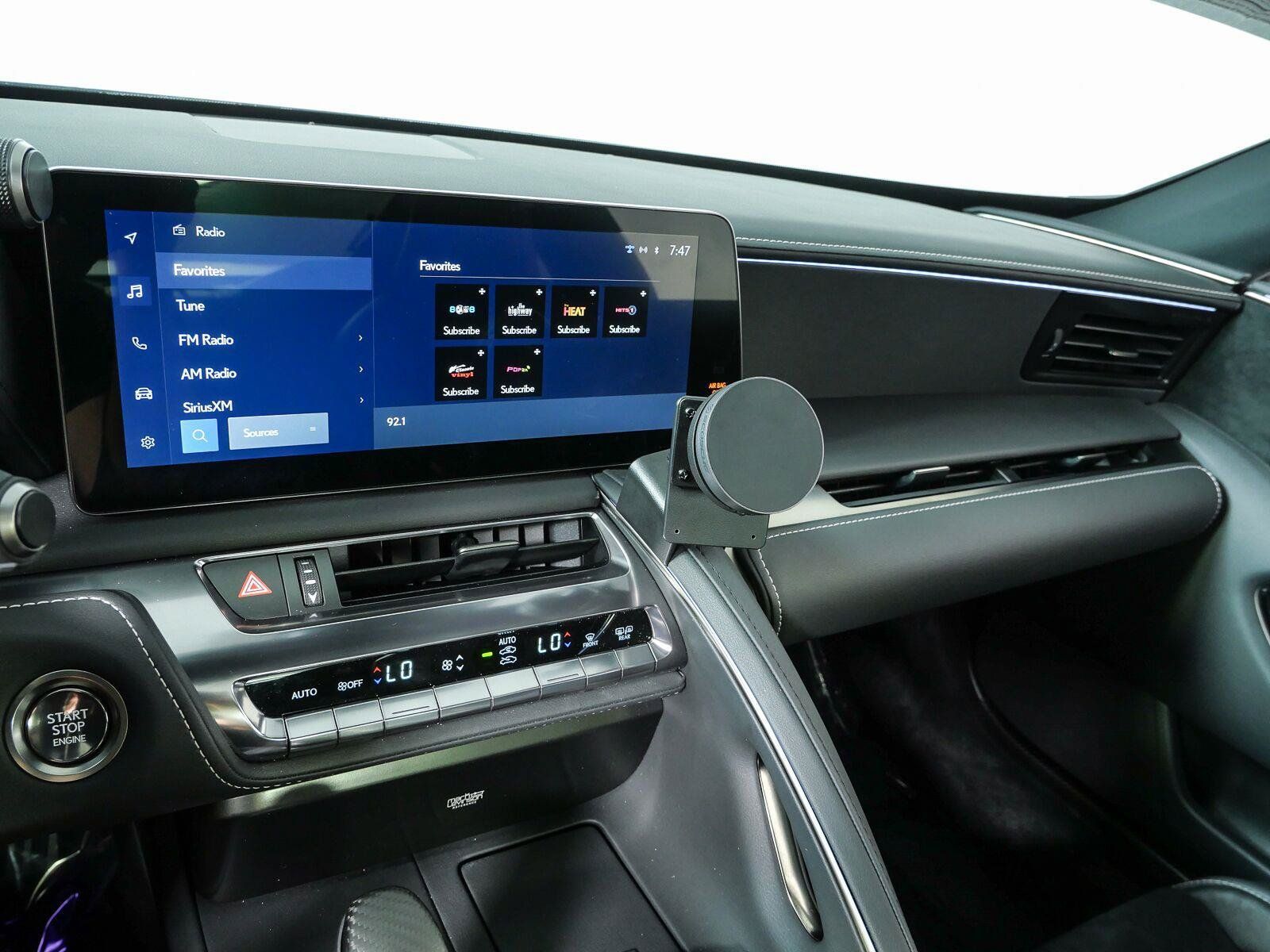 Used 2024 Lexus LC 500 Coupe w/ Sport Package RWD image 14