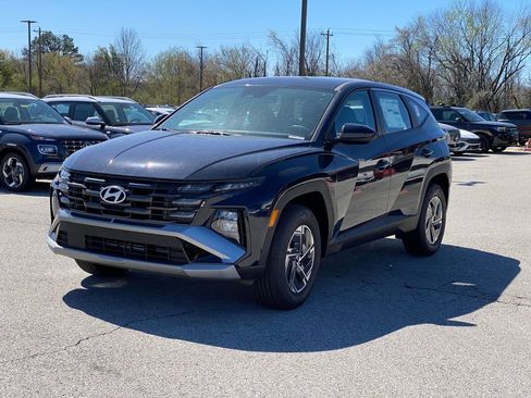 New 2026 Hyundai Tucson Blue SE w/ Tow & Go Package AWD/4WD image 3