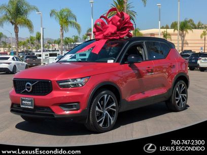 Used 2021 Volvo XC40 T5 R-Design