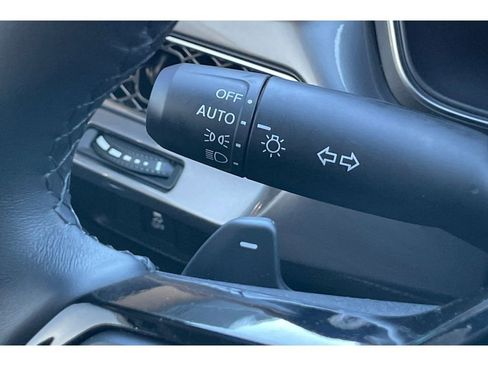 Certified 2025 Acura Integra FWD image 34