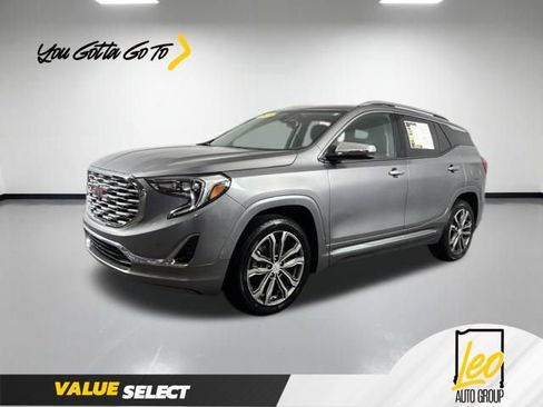 Used 2019 GMC Terrain Denali w/ Advanced Safety Package AWD/4WD image 1