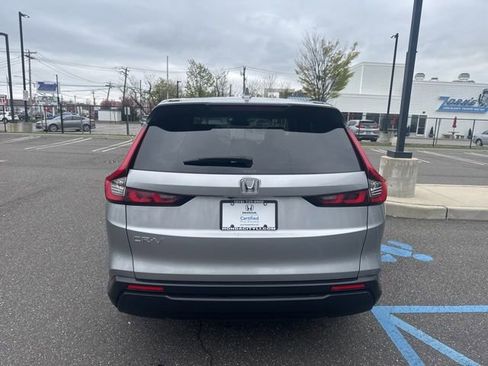 Used 2024 Honda CR-V EX image 7
