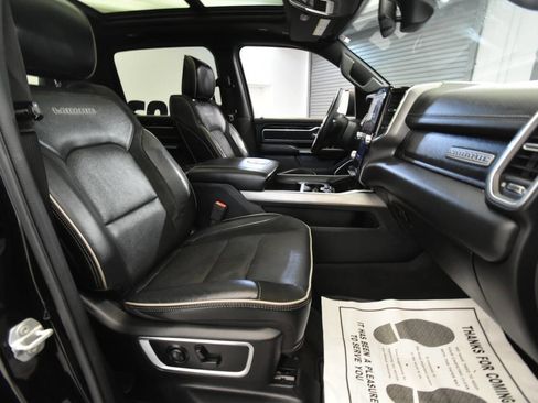 Used 2020 RAM 1500 Laramie image 18