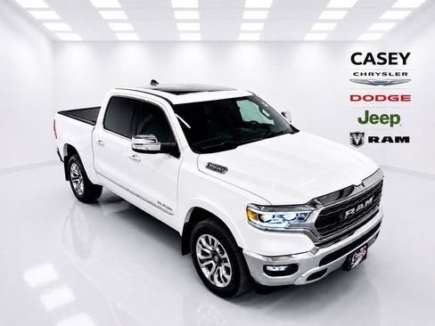 Used 2022 RAM 1500 Limited AWD/4WD image 1