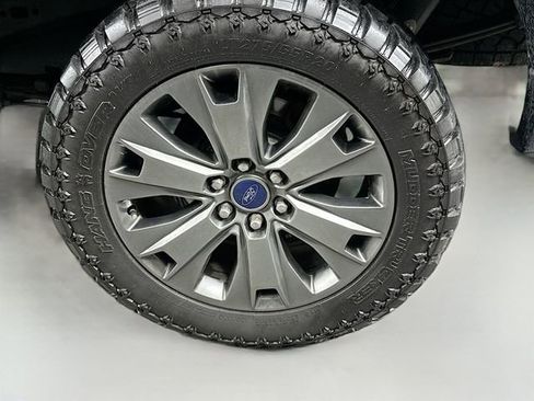 Used 2017 Ford F150 XLT w/ Equipment Group 302A Luxury AWD/4WD image 30
