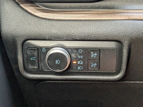 Used 2020 Ford Explorer Limited RWD image 26