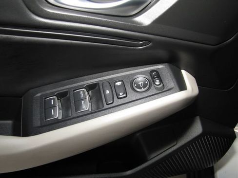Certified 2023 Honda Accord EX image 11