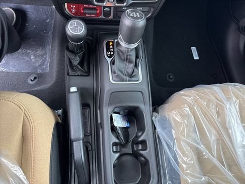 New 2026 Jeep Wrangler Unlimited Sport AWD/4WD image 13