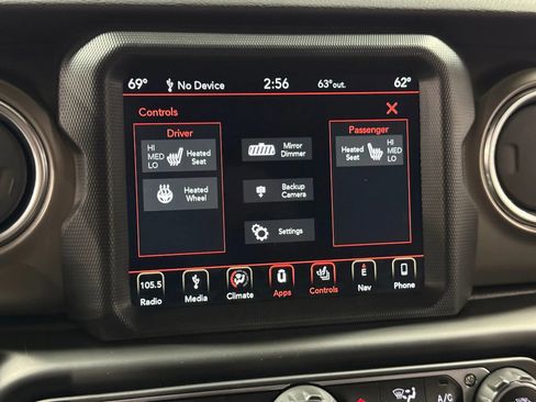 Used 2018 Jeep Wrangler Unlimited Rubicon w/ Dual Top Group image 34