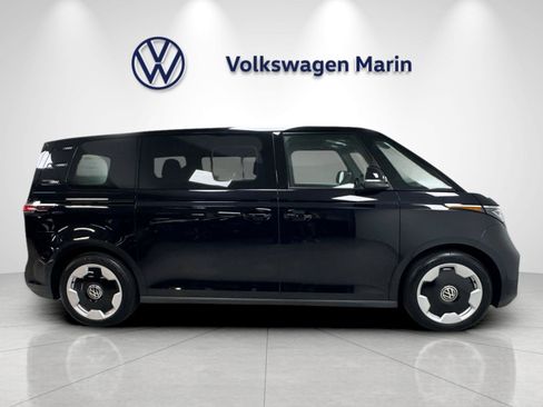 New 2025 Volkswagen ID. Buzz Pro S RWD image 6