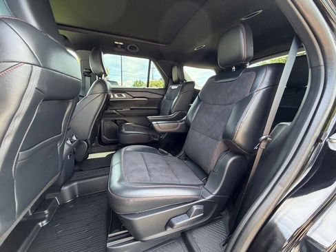 Certified 2025 Ford Explorer ST w/ Sun And Sound Package AWD/4WD image 25