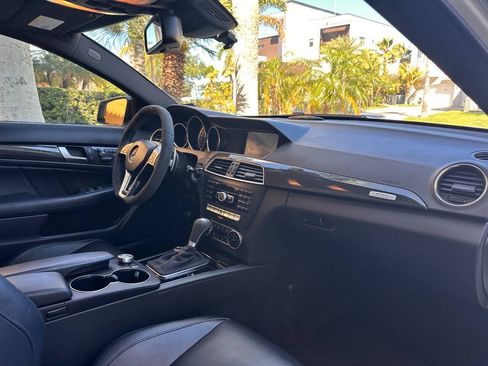 Used 2015 Mercedes-Benz C 63 AMG Coupe image 60