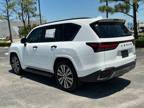 New 2026 Lexus LX 700h Luxury AWD/4WD image 5