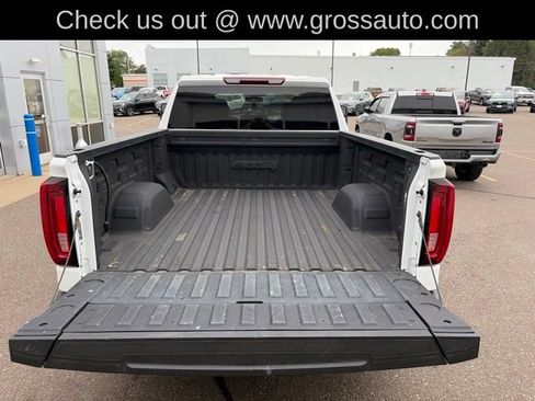 Used 2022 GMC Sierra 1500 AT4 AWD/4WD image 9