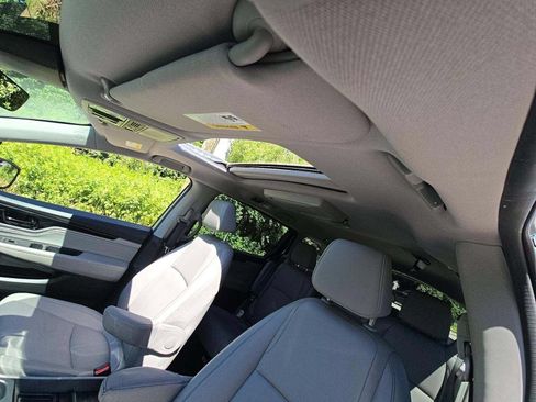 Used 2023 Honda Odyssey Touring image 9