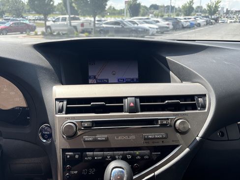 Used 2015 Lexus RX 450h AWD image 22