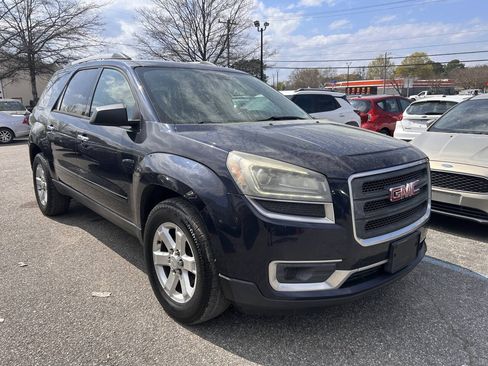 Used 2015 GMC Acadia SLE FWD image 3