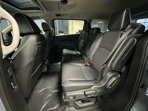 New 2026 Honda Odyssey Elite image 20