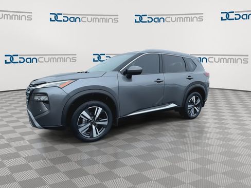 Used 2024 Nissan Rogue SL w/ SL Premium Package AWD/4WD image 4