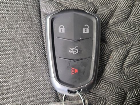 Used 2023 Chevrolet Equinox LT image 32