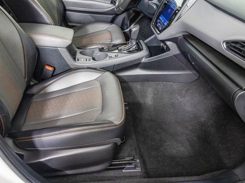 Used 2025 Subaru Crosstrek 2.5i Limited w/ Crosstrek Mirror Package image 30