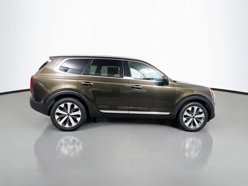 Used 2022 Kia Telluride S AWD/4WD image 3