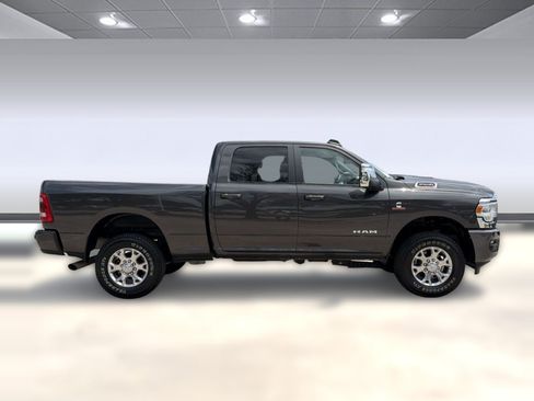 Used 2024 RAM 2500 Laramie w/ Safety Group AWD/4WD image 7