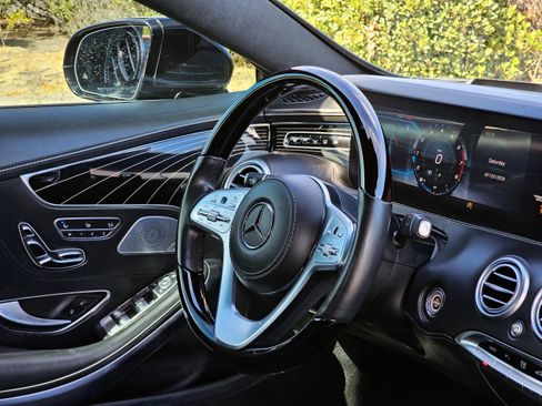 Used 2020 Mercedes-Benz S 560 4MATIC Coupe image 52