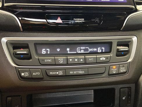 Used 2024 Honda Ridgeline TrailSport image 9