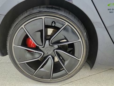 Used 2024 Tesla Model 3 Performance AWD/4WD image 59
