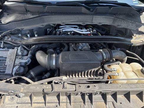 Used 2022 Ford Explorer ST w/ Equipment Group 401A AWD/4WD image 12